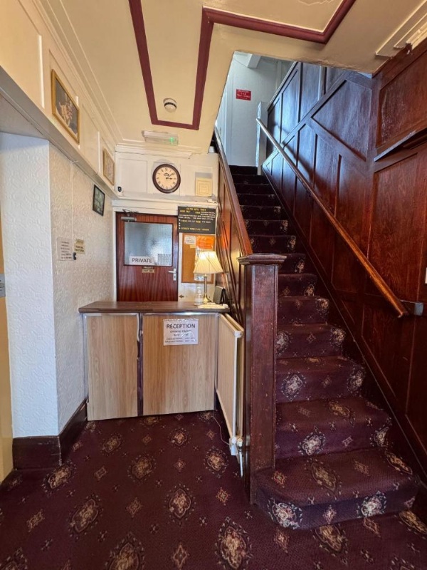 OYO Delton Hotel Blackpool Pleasure Beach image 11